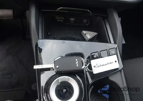 2025 Kia Sportage Hybrid Lx z USA, uszkodzony, nr VIN KNDPUCDG3S7215751